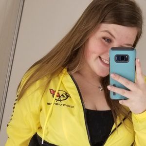 Meet your Posher, Kassidy